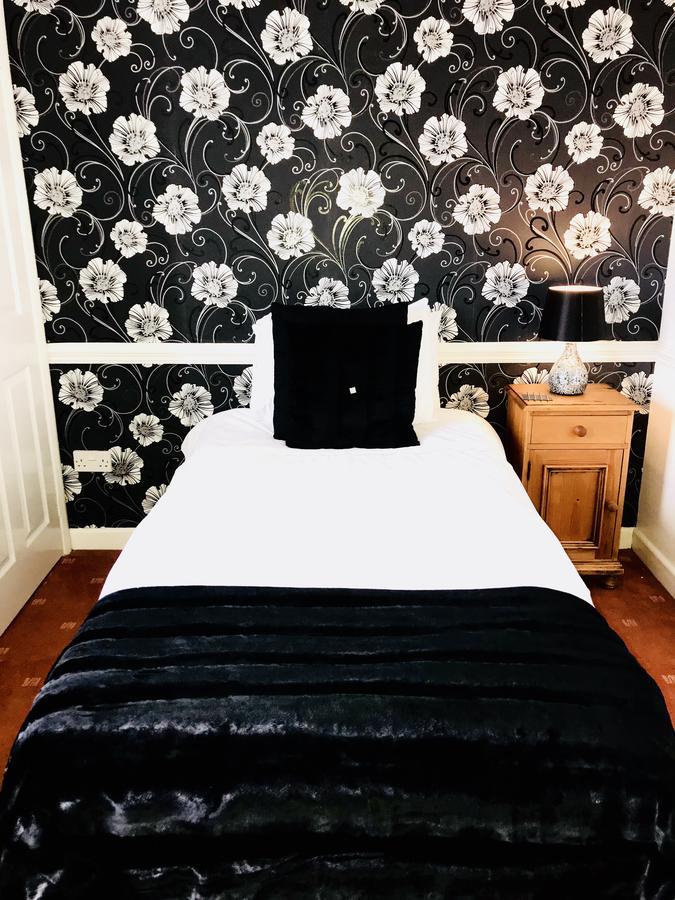 The Cock Inn Bed And Breakfast Glemsford Екстериор снимка